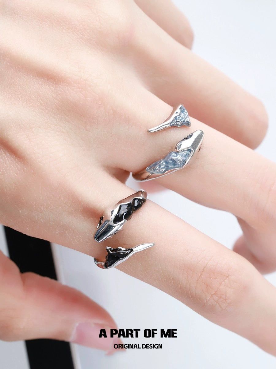 A Part of Me snake couple rings in silver and black design for a stylish connection between partners