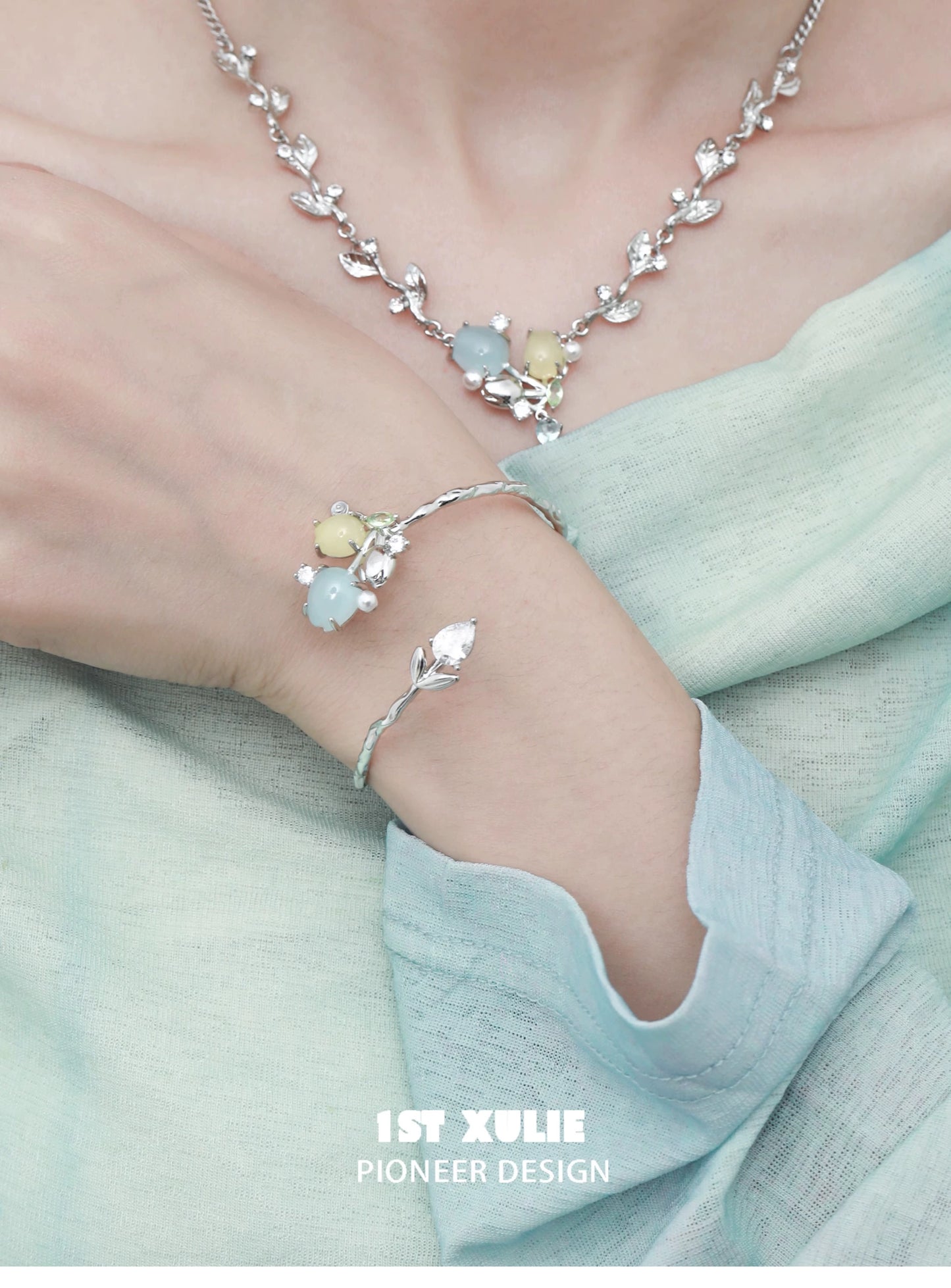 Elegantly designed tulip silver bracelet featuring colorful gemstones for a stylish accessory
