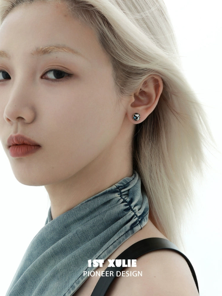 Model wearing Y2K black silver stud earrings showcasing a trendy design and modern aesthetic