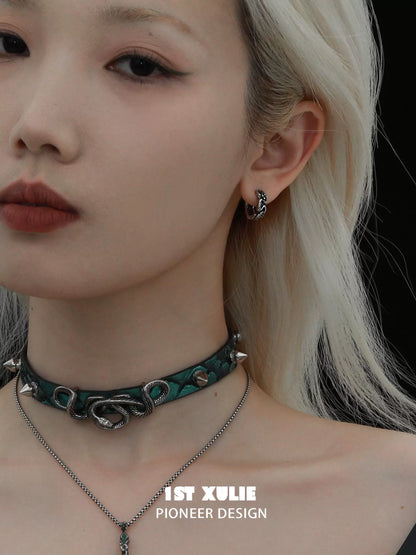 Y2K black snake earrings designed by 1STXULIE for a trendy, edgy fashion statement