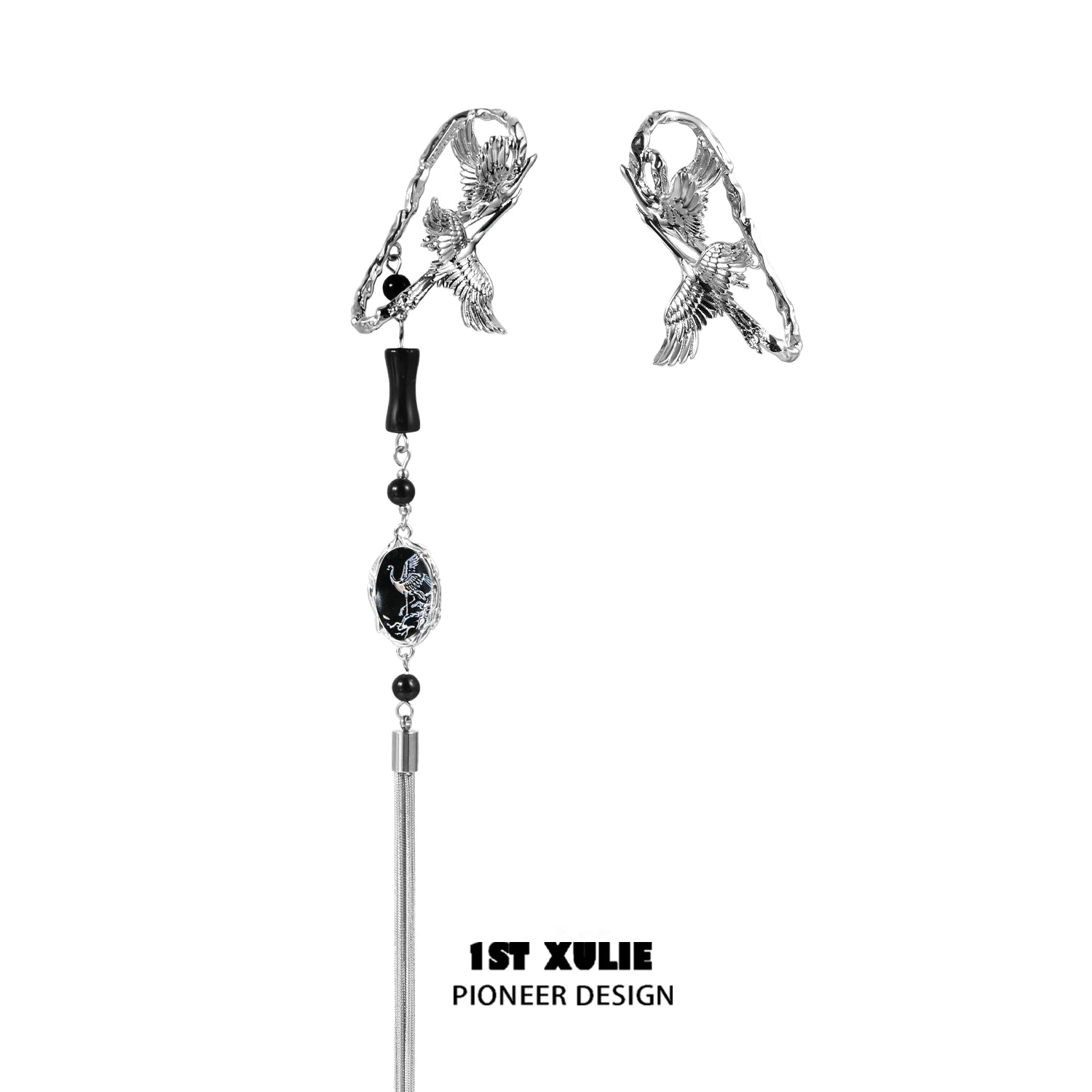 Y2K crane earrings with intricate designs and a unique drop style for trendy accessorizing