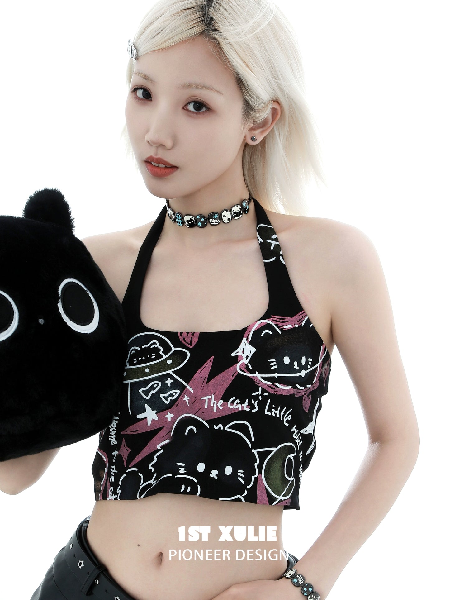 Y2K owl choker necklace with playful designs, perfect for trendy outfits and casual styles