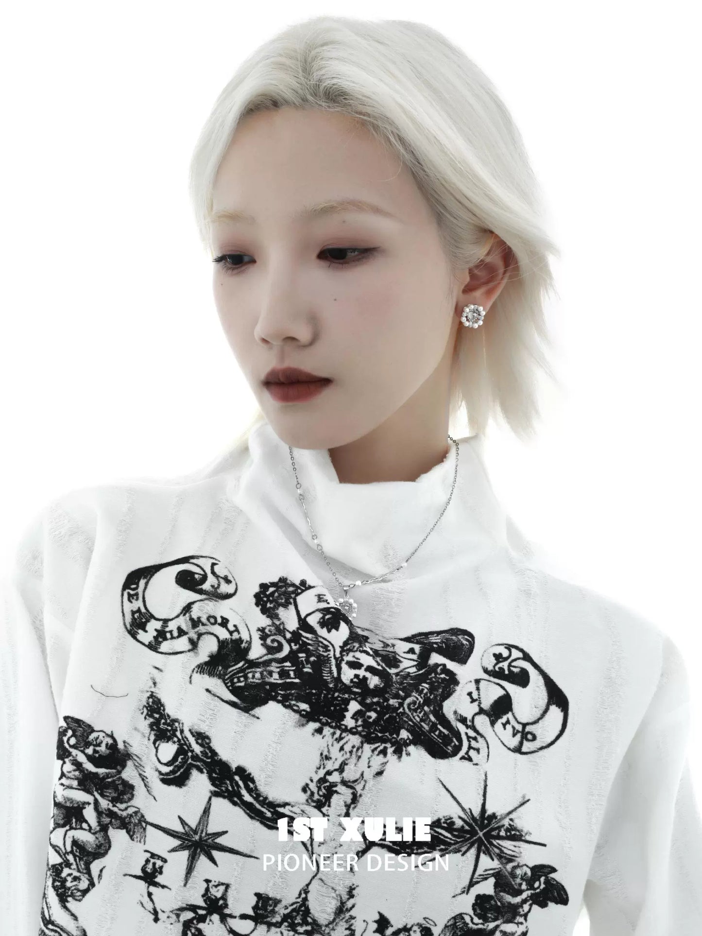 Stylish model wearing Y2K pearl earrings with a contemporary outfit for a modern look