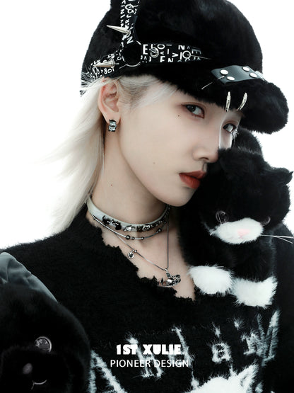 Y2K punk cat earrings featuring a stylish design for trendy fashion enthusiasts