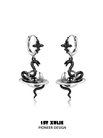 Y2K snake earrings with a unique design featuring a snake entwined around a silver dish