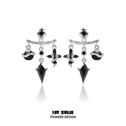 Y2K snake earrings with black gemstones and silver accents for trendy accessorizing